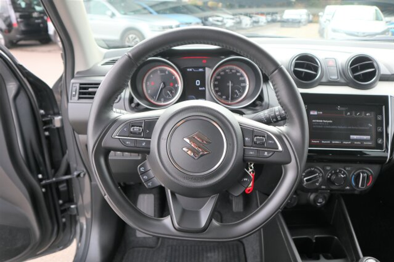 Suzuki Swift Swift COMFORT / 1.Hand / scheckheftgepflegt ! LED — photo 11