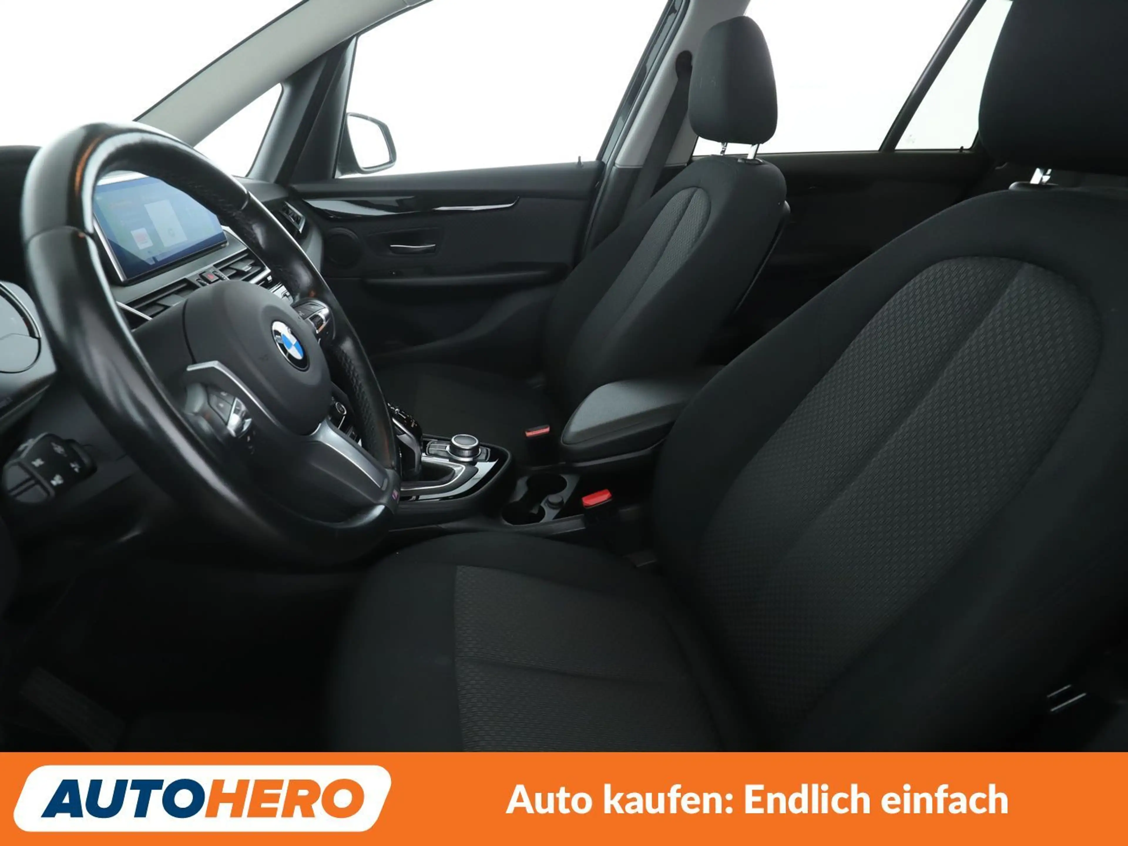 BMW 220 220i Gran Tourer Advantage Aut.*NAVI*LED*HUD*PANO* — photo 10