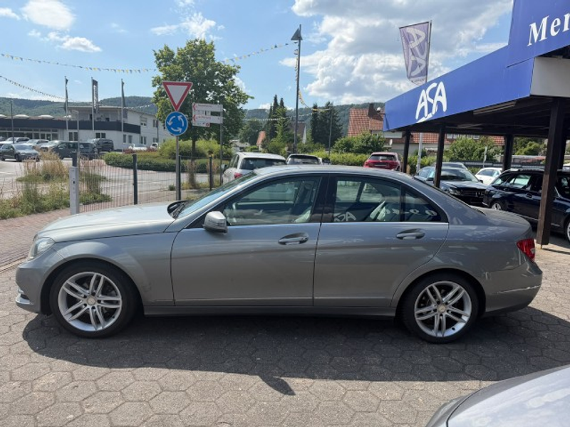 Mercedes-Benz C 200 d Avantgarde für Gewerblich/Export mit Scheckheft — photo 4