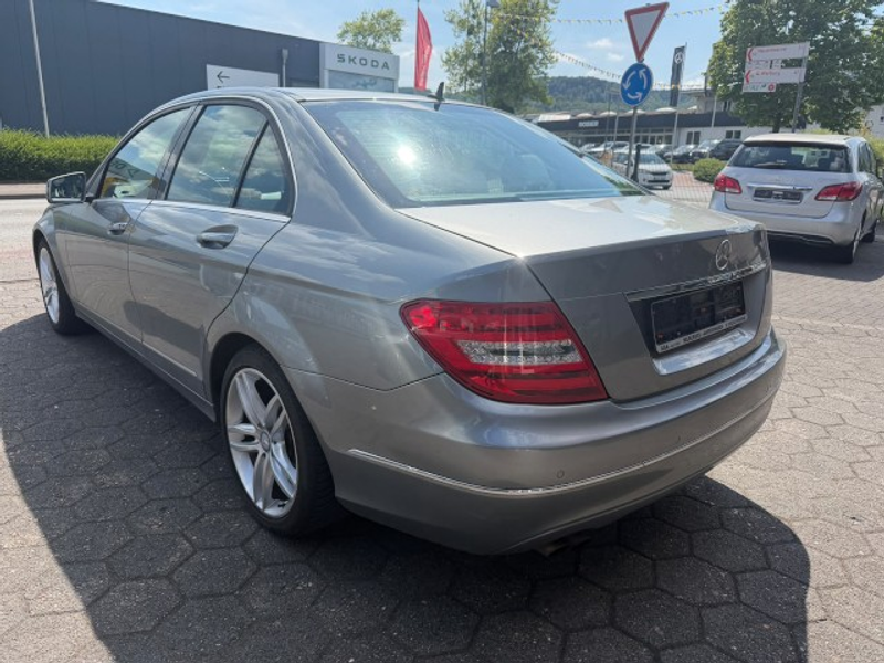 Mercedes-Benz C 200 d Avantgarde für Gewerblich/Export mit Scheckheft — photo 5