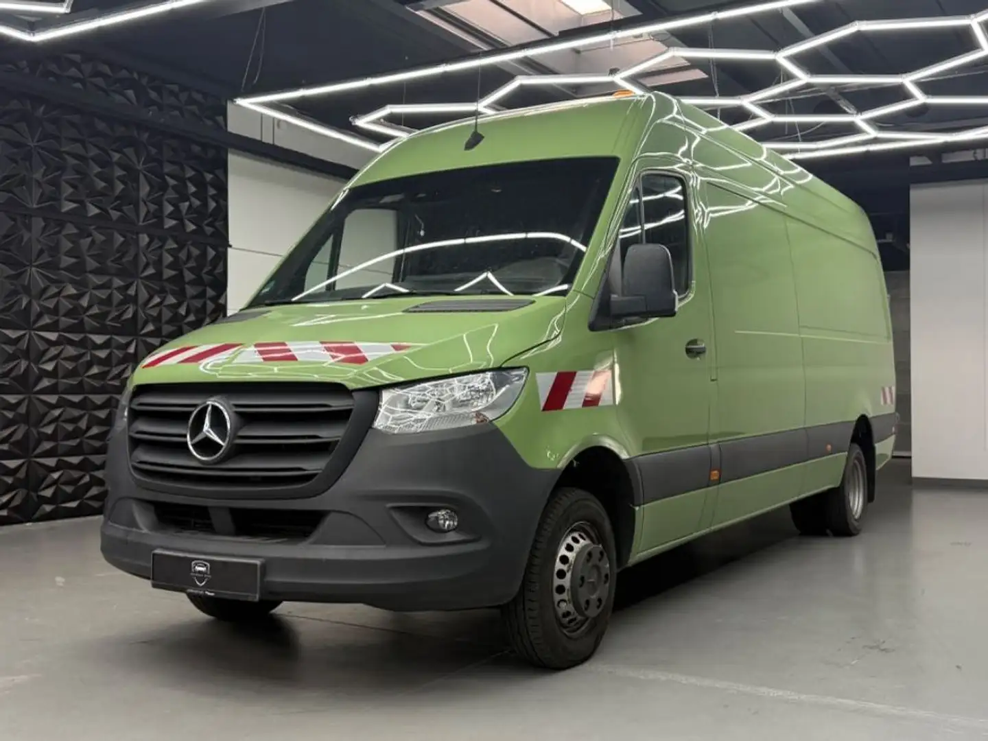 Mercedes-Benz Sprinter 516 5,0t L3 hoch 1HD*KAMERA*AHK*SCHECK*SPURHAL Grün - 1