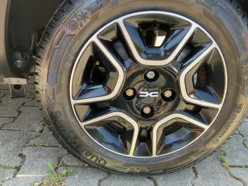 Dacia Spring Electric 45 Essential — photo 12
