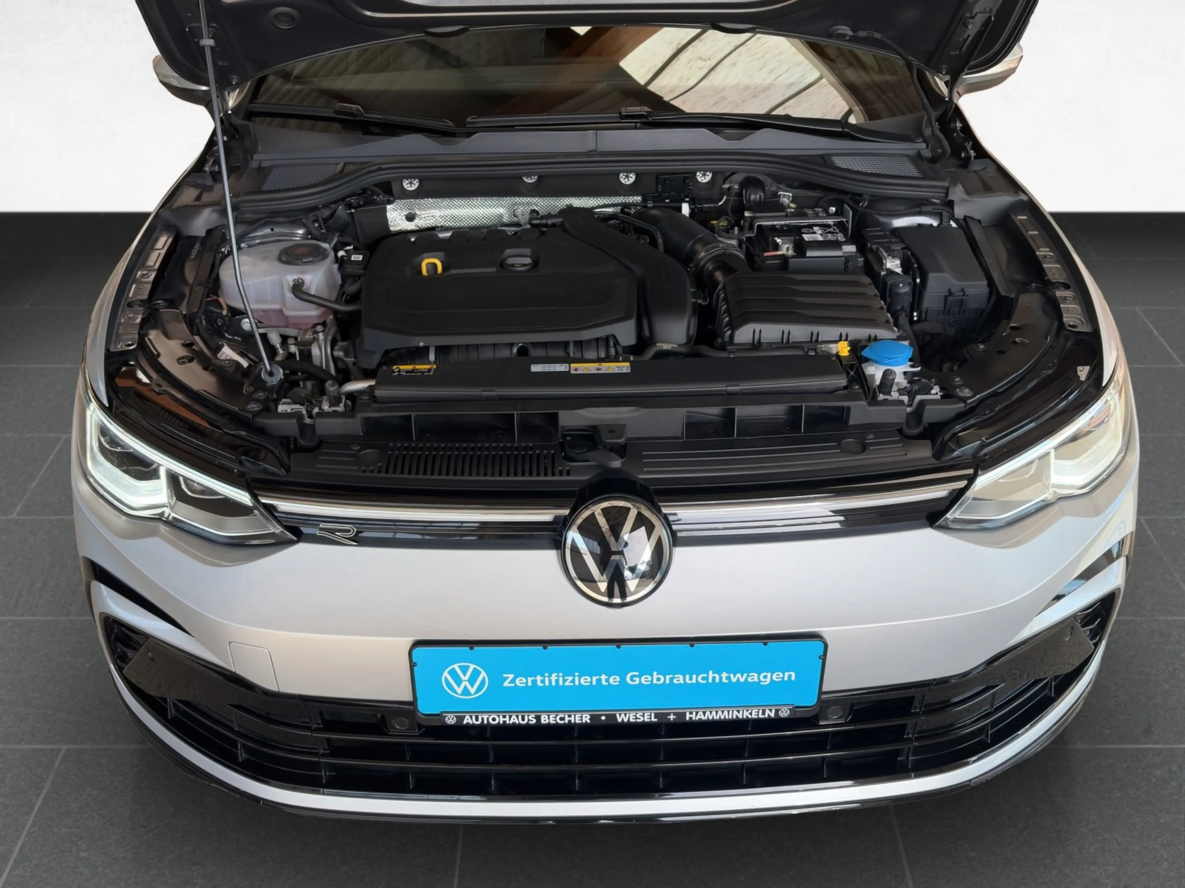Volkswagen Golf R -Line 1.5 eTSI DSG /CarPlay/LED/Sitzhz — photo 17
