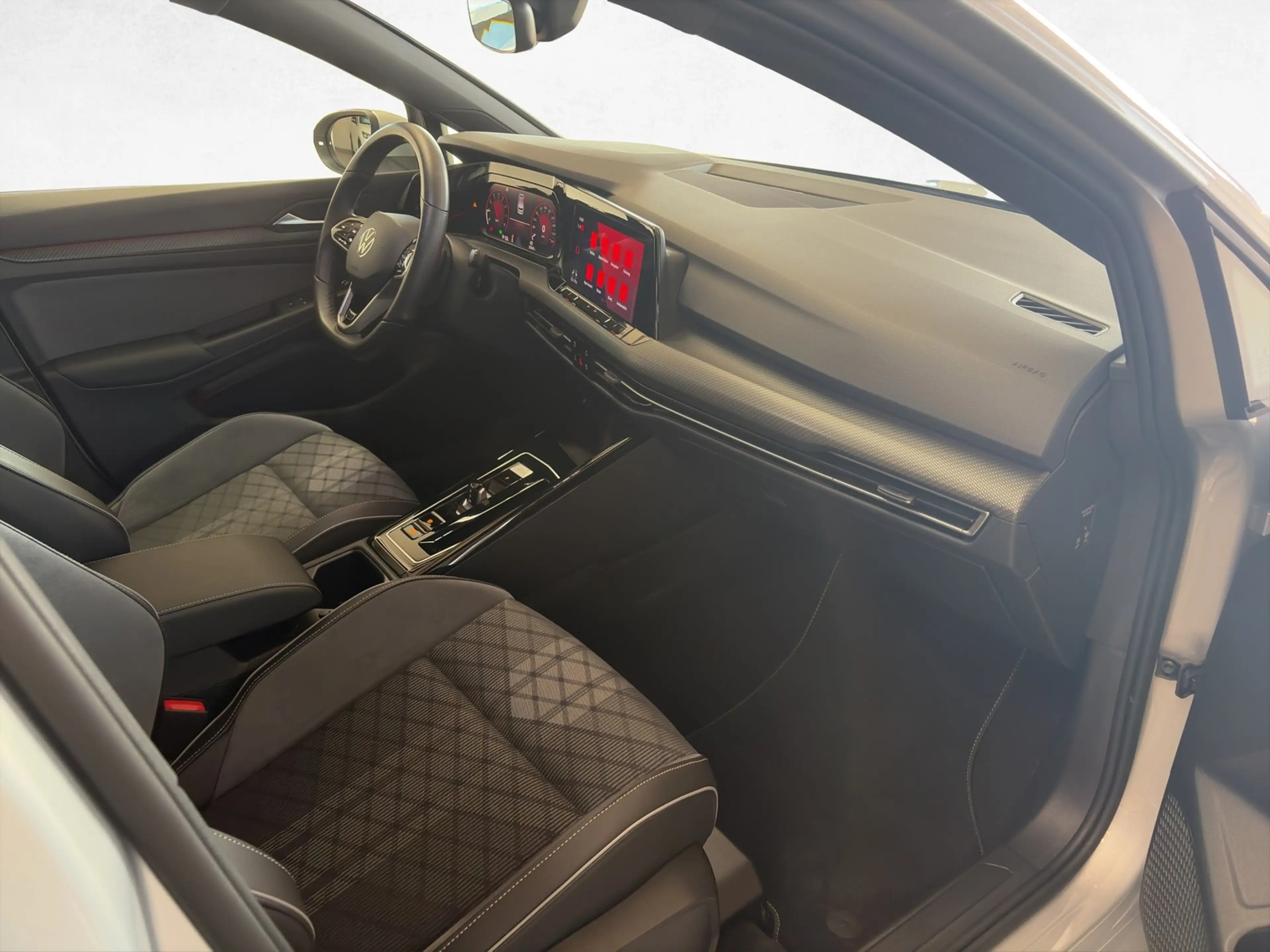 Volkswagen Golf R -Line 1.5 eTSI DSG /CarPlay/LED/Sitzhz — photo 8