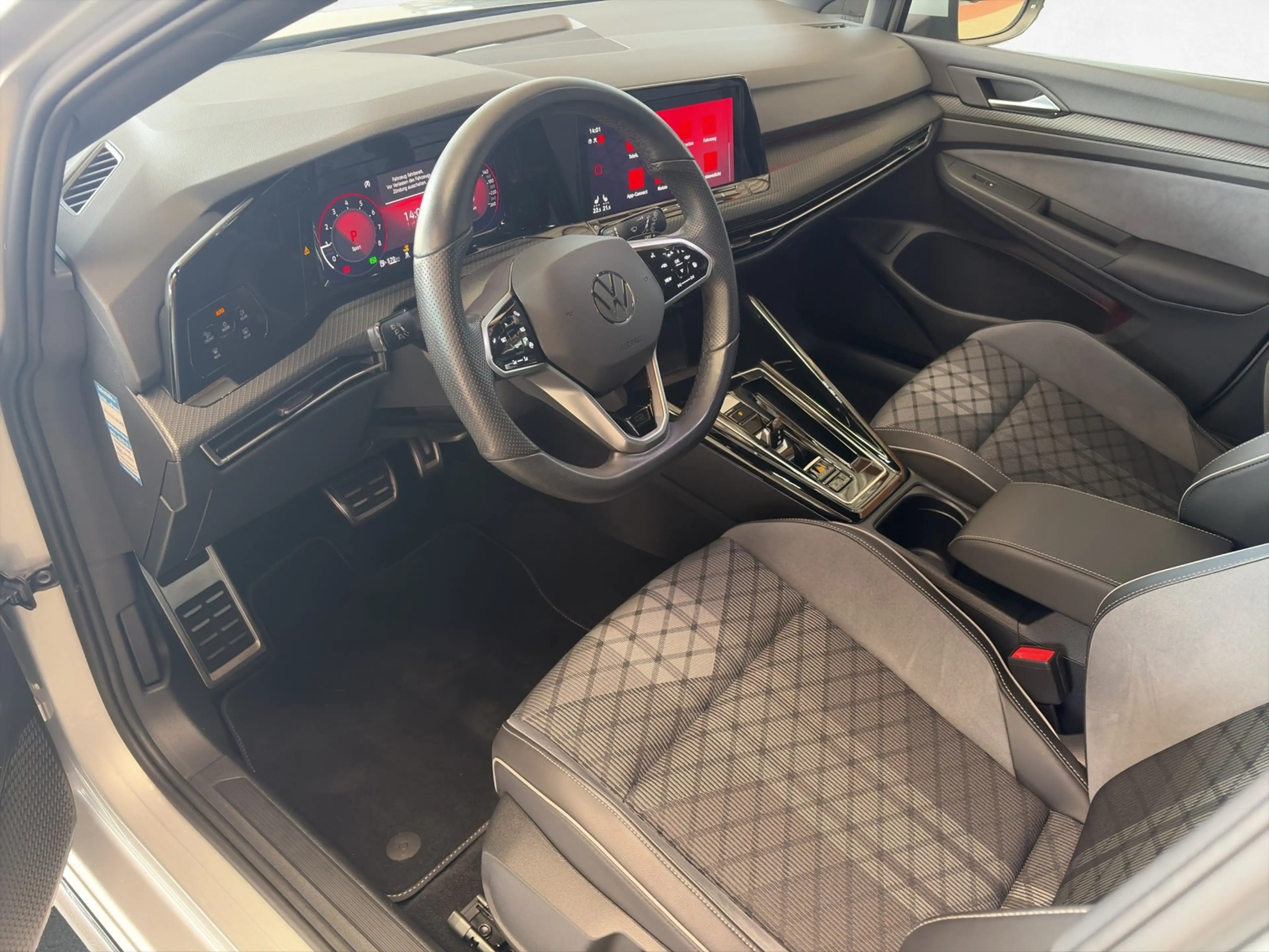 Volkswagen Golf R -Line 1.5 eTSI DSG /CarPlay/LED/Sitzhz — photo 7