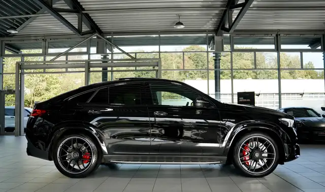 Mercedes-Benz GLE view 5