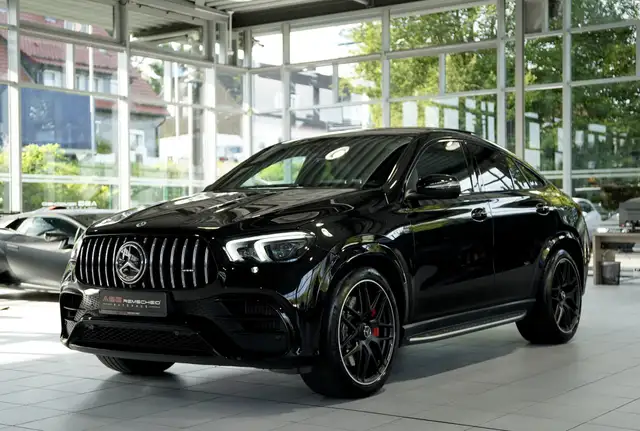 Mercedes-Benz GLE view 3
