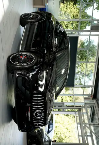 Mercedes-Benz GLE view 4