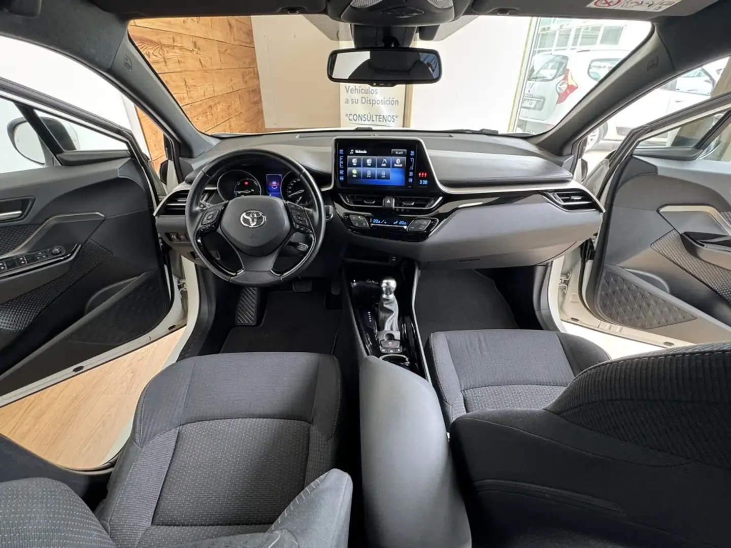 Toyota C-HR 125H Advance Blanco - 2