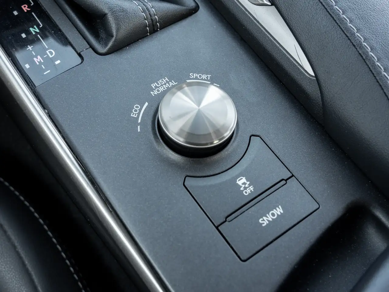 Lexus IS photo Lexus IS