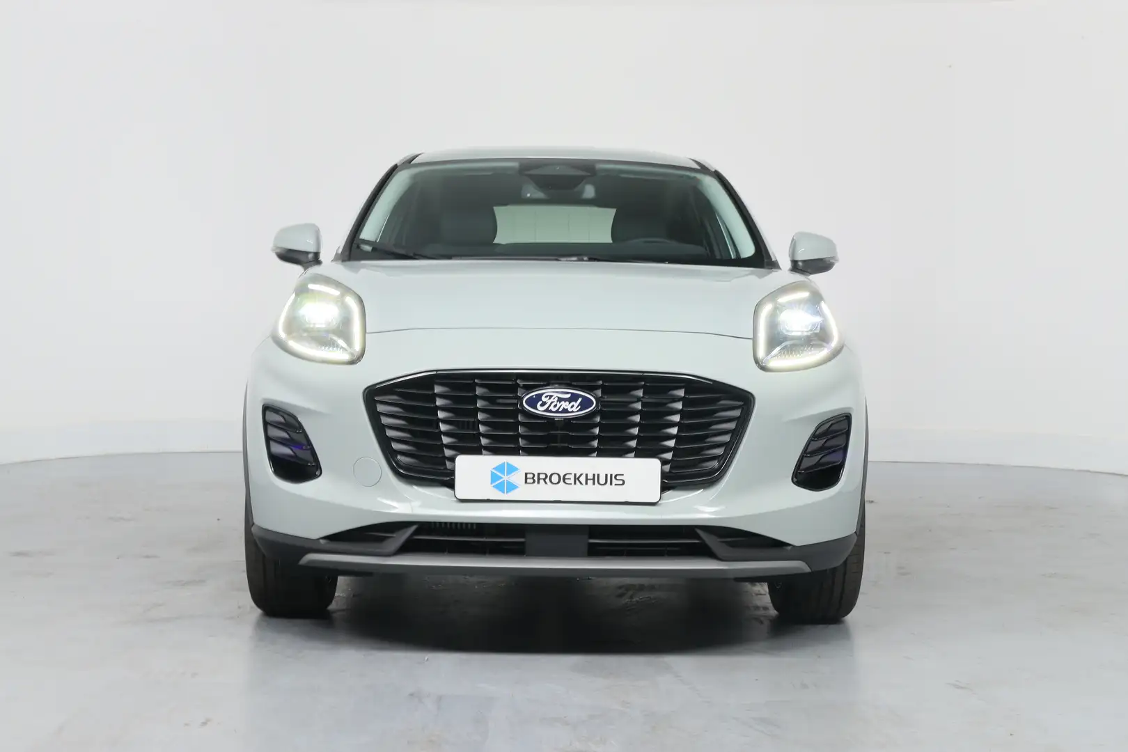 Ford Puma 1.0 EcoBoost Hybrid Titanium | Direct Leverbaar! | Grijs - 2