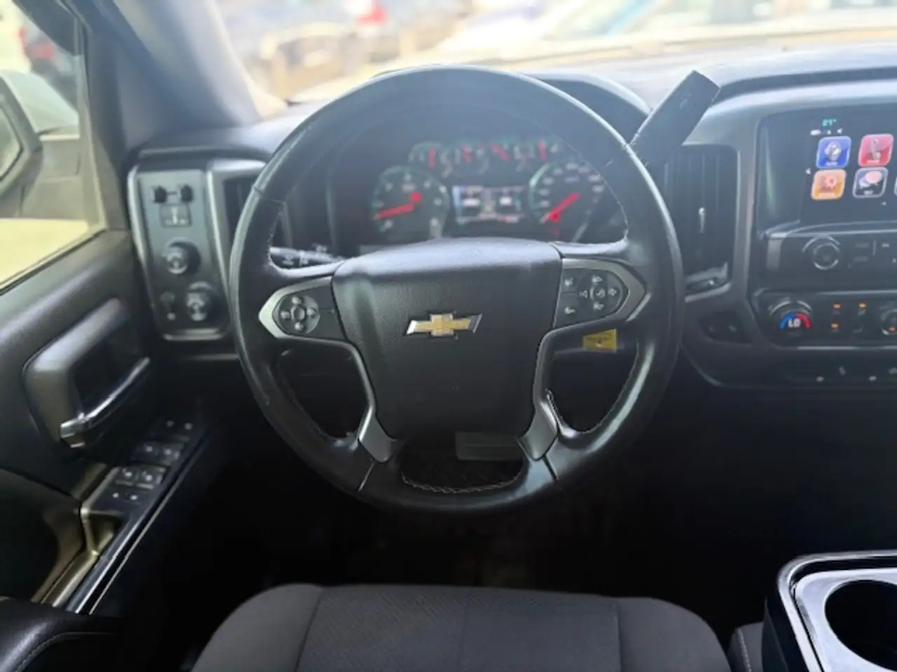 Chevrolet Silverado 1500 снимка Chevrolet Silverado 1500