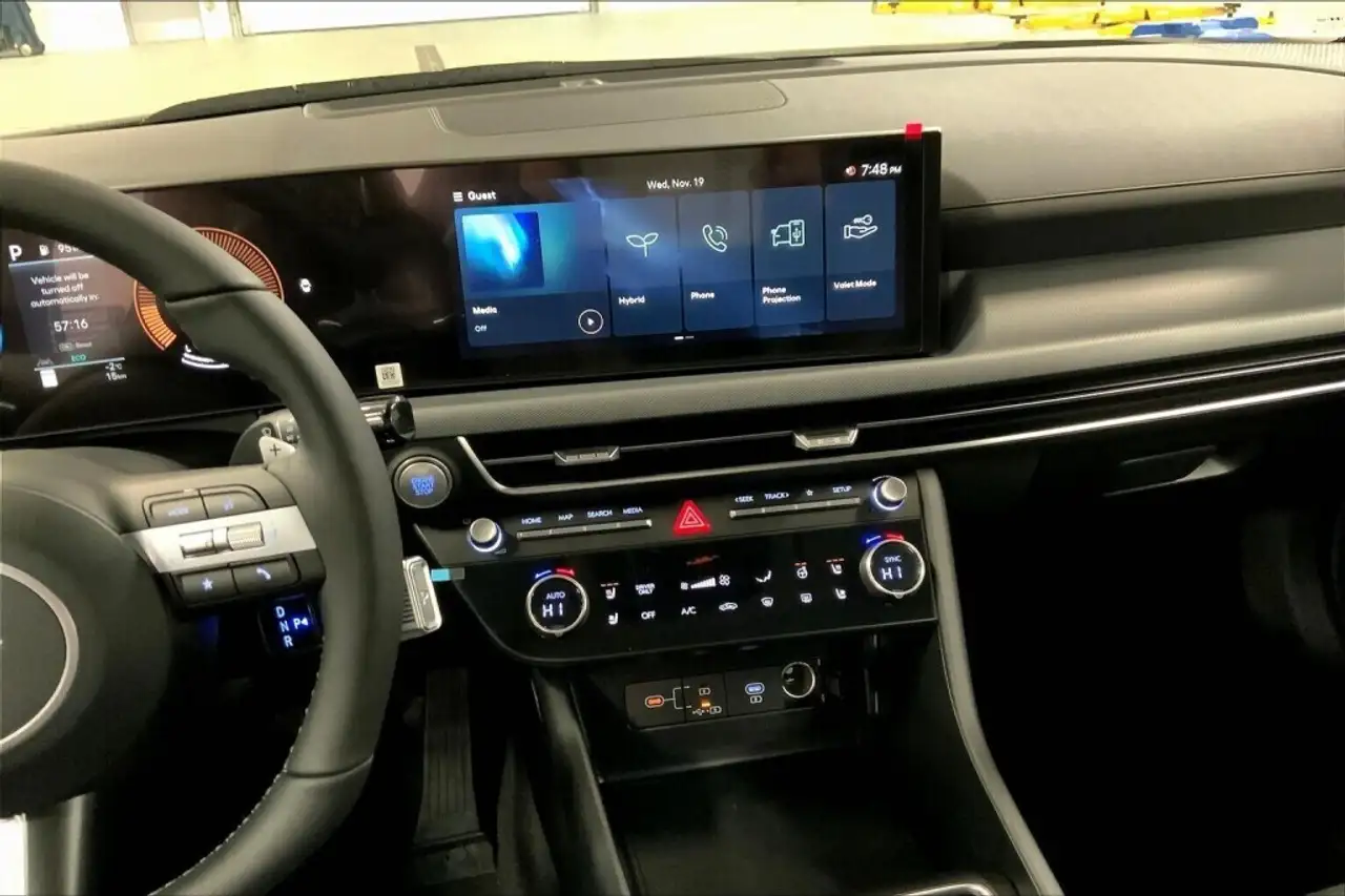 Hyundai SONATA снимка Hyundai SONATA