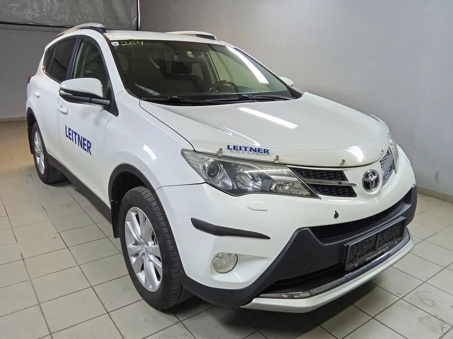 Toyota RAV 4 Life Alb - 2