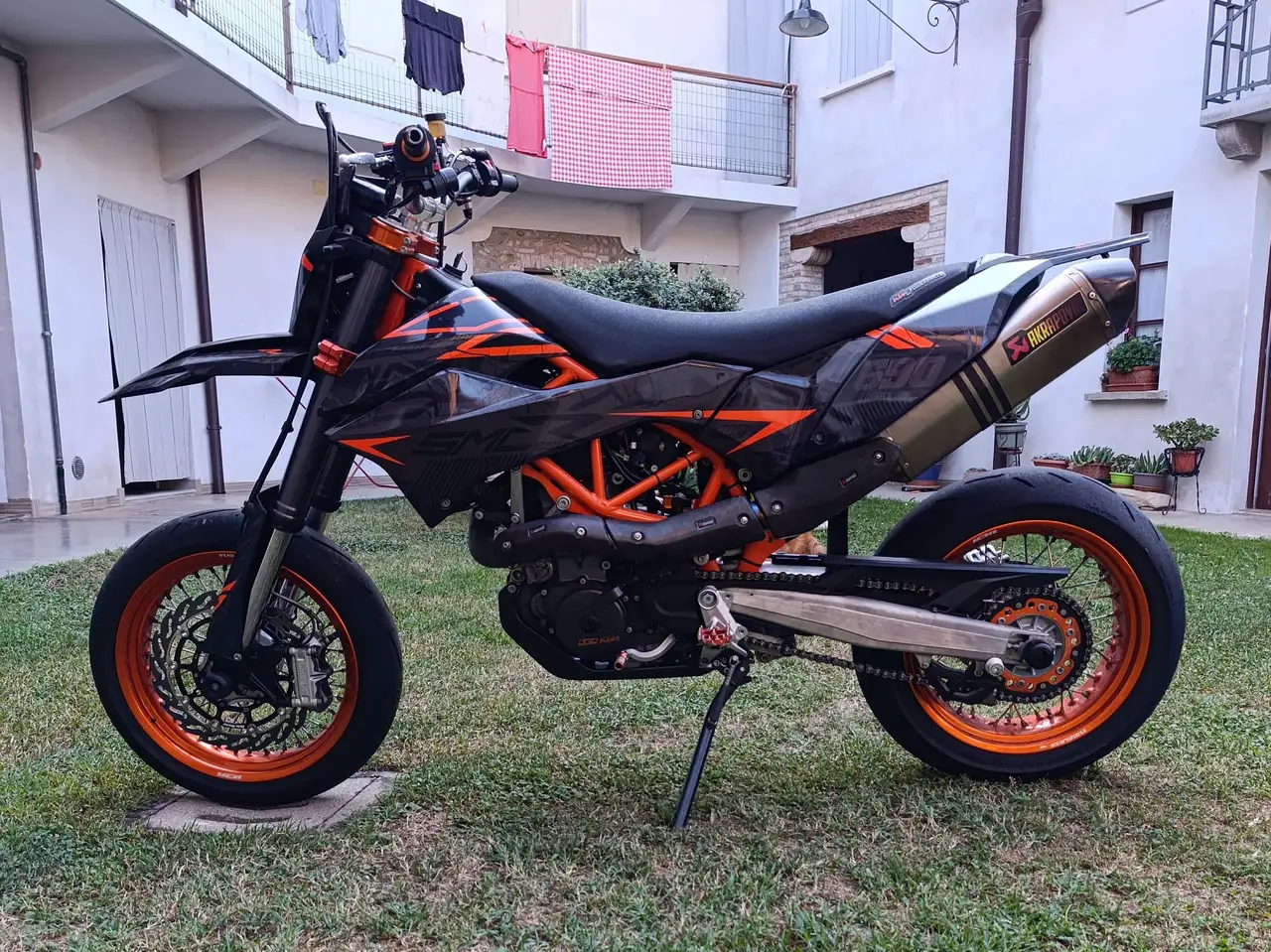 KTM 690 SMC R