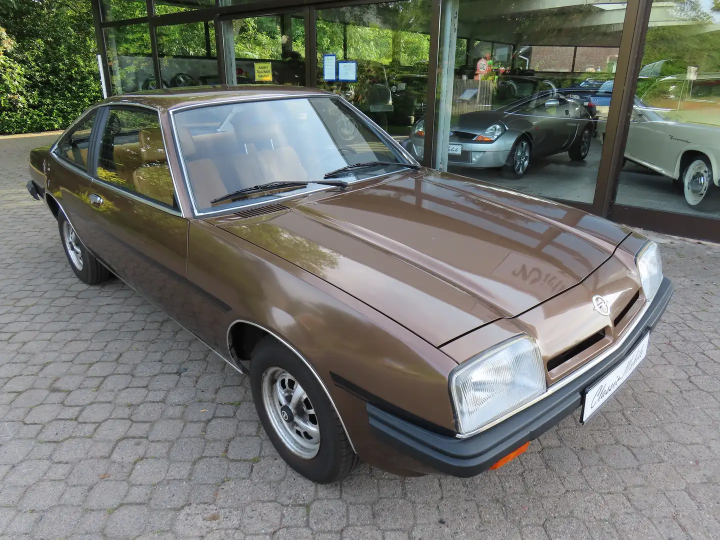Opel Manta B 1.9 *2.Hand*HU neu*H-Kennzeichen*unverbastelt* Braun - 1