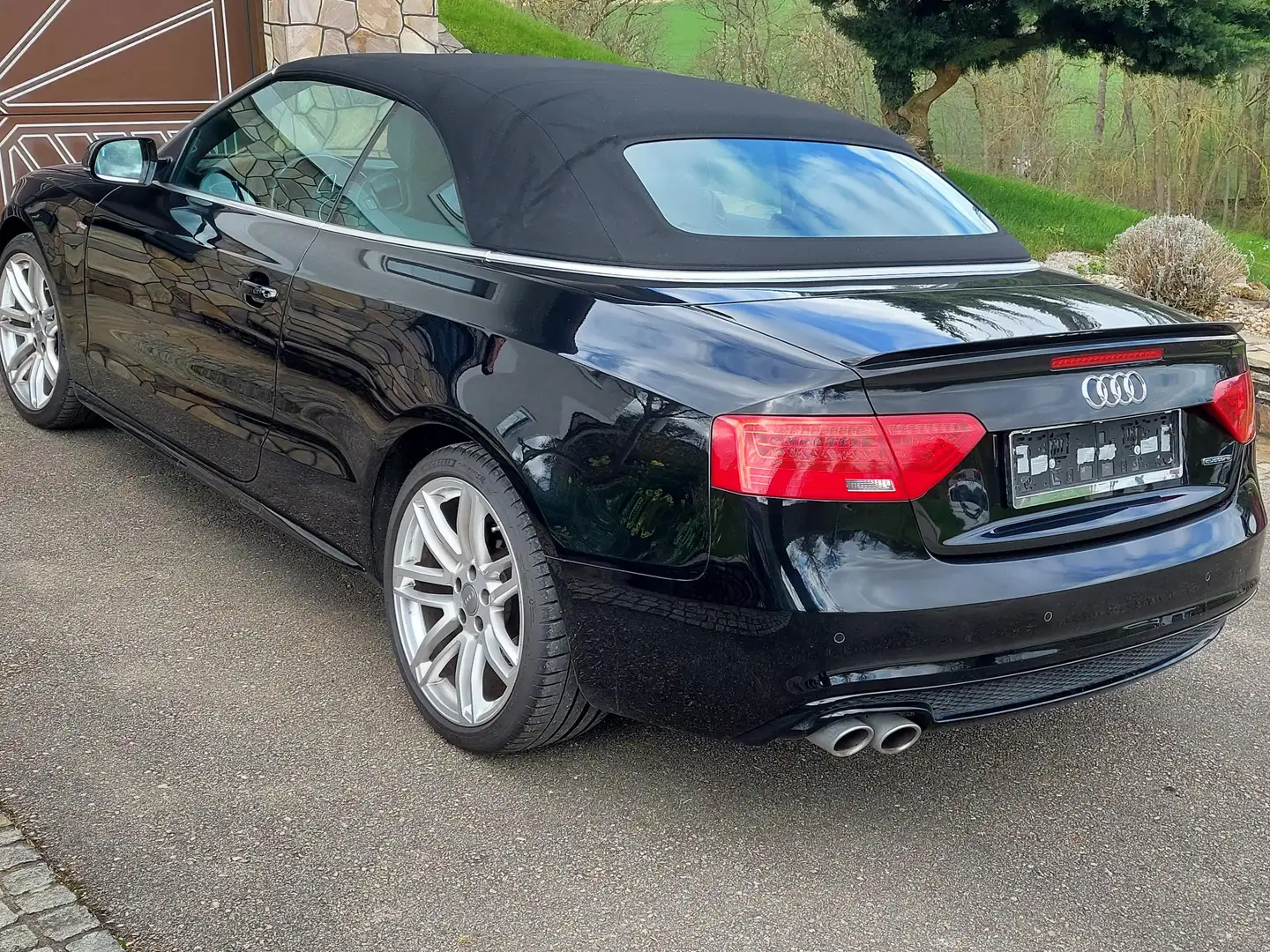 Audi A5 A5 Cabrio 2,0 TDI quattro Sport DPF Sport Schwarz - 2