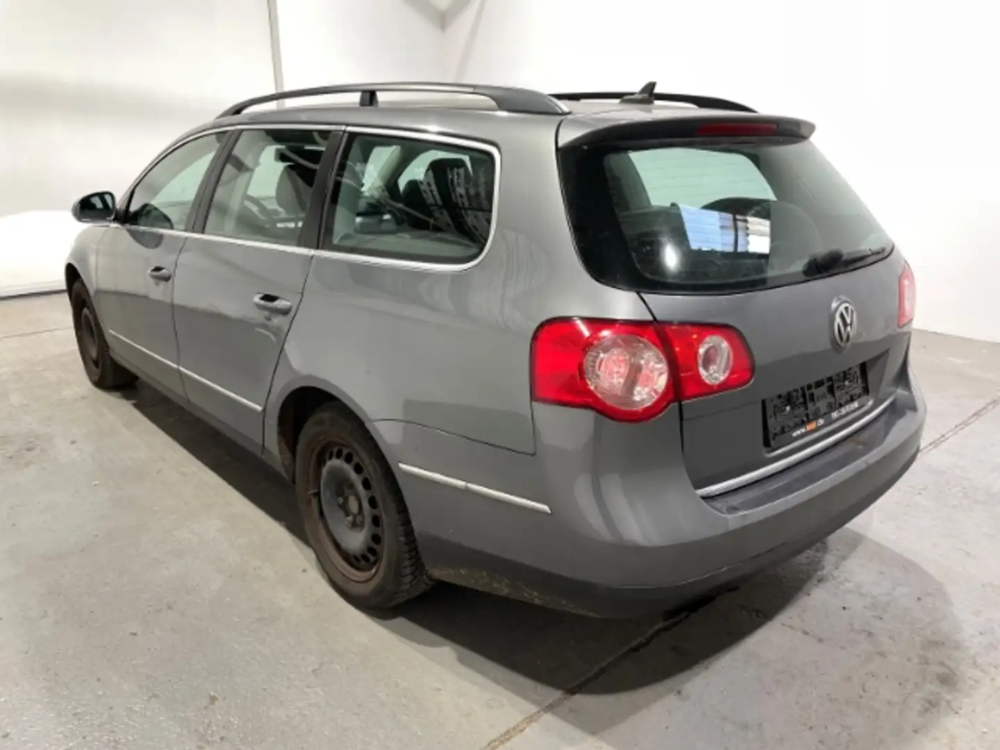 Volkswagen Passat Variant 2.0 TDI Comfortline Klima Tempomat SHZ Gris - 2