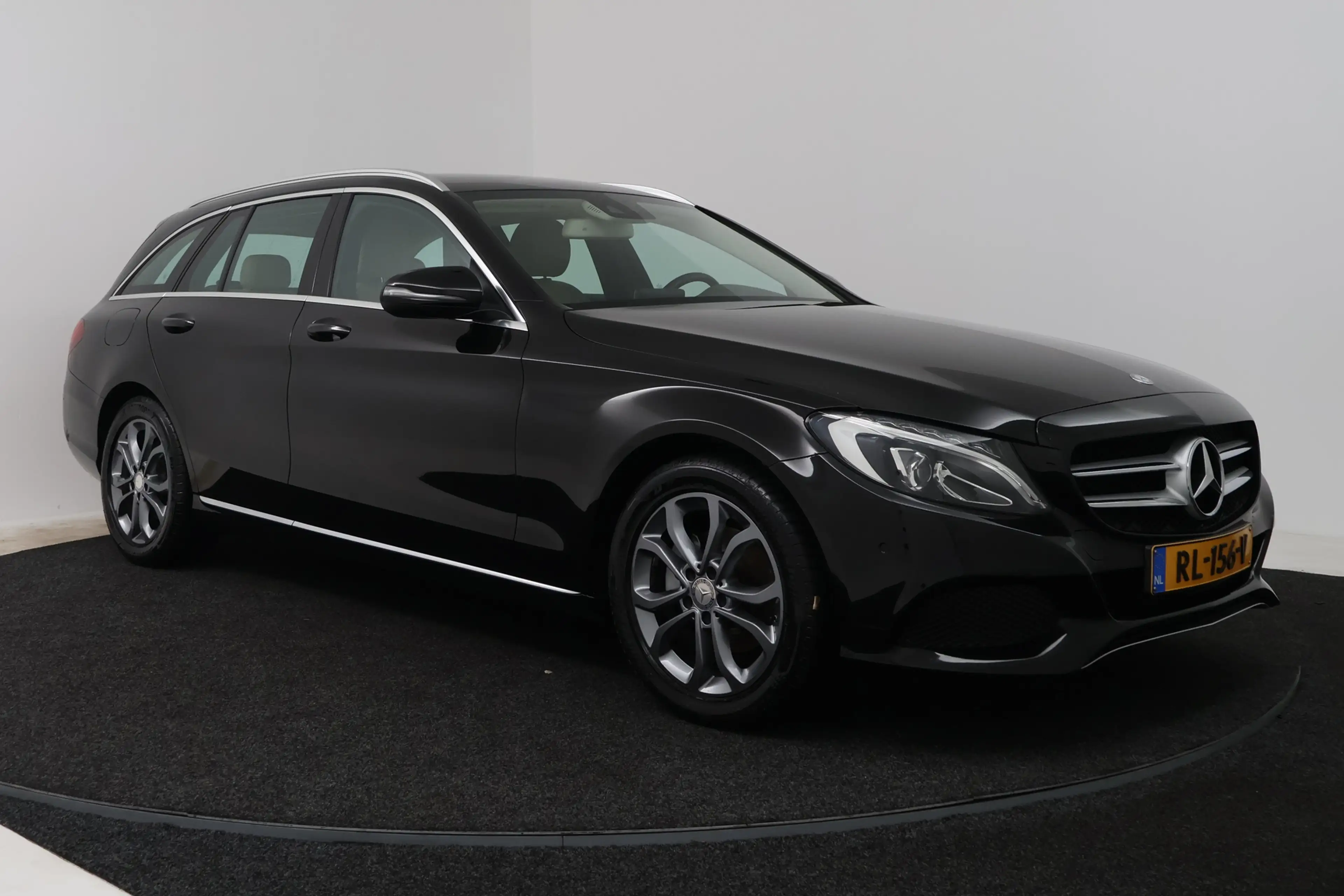 Mercedes-Benz C 180 Estate Business Solution AMG (TREKHAAK, SFEERVERLI — photo 22
