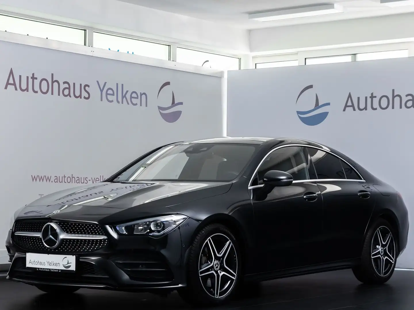Mercedes-Benz CLA 220 d AMG-LINE *LED*PANO*DISTR*HUD*360° Noir - 2