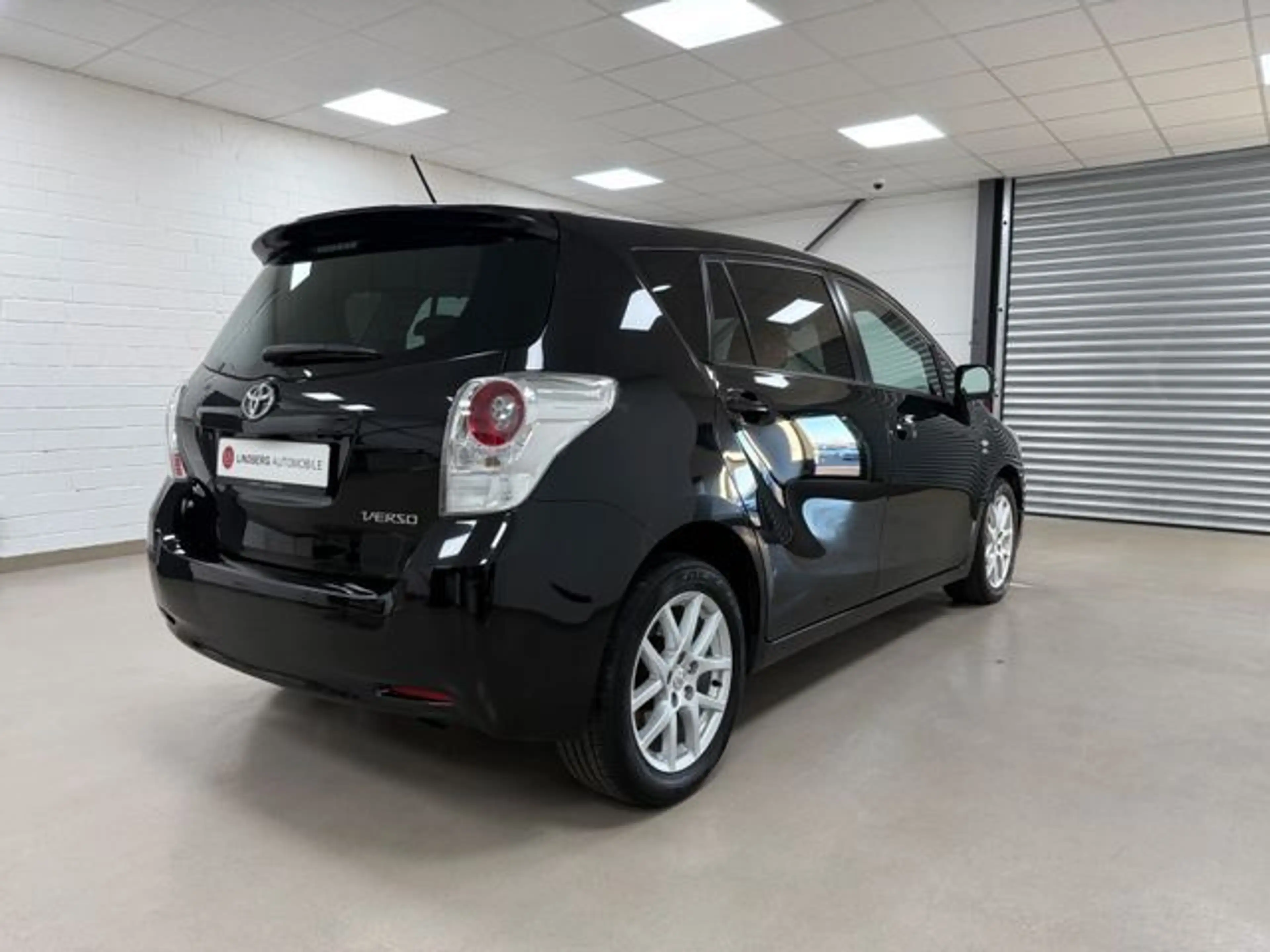 Toyota Verso Executive*TEMP*KLIMAAUTO*7 SITZER* — photo 5