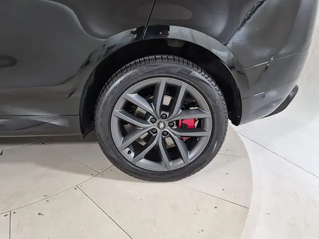 Land Rover Range Rover Sport view 9