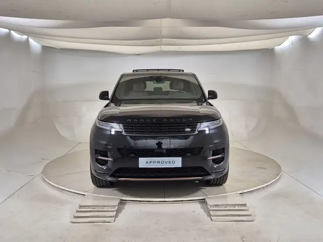 Land Rover Range Rover Sport view 8