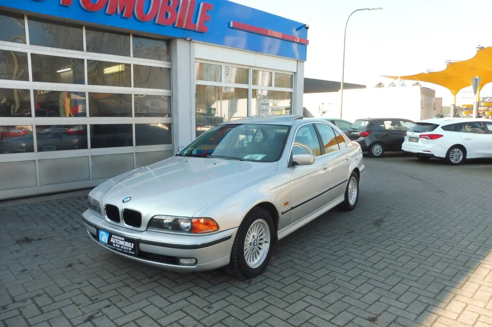 BMW 528 i**AUTOMATIK*TEMPOMAT**KLIMA*(87000)KM** Argent - 2