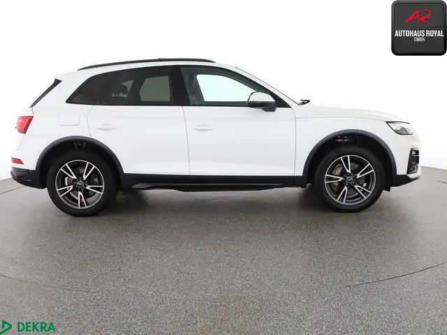Audi Q5 view 6