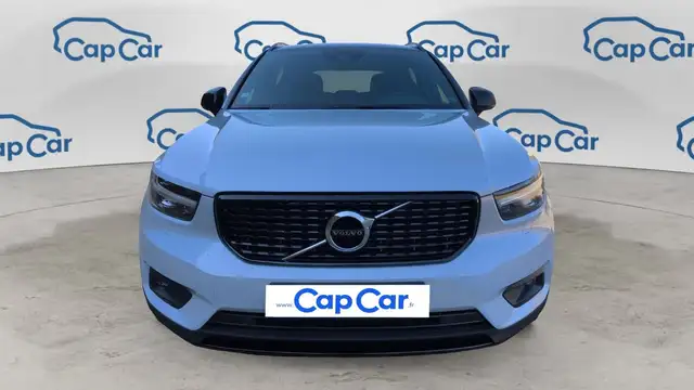 Volvo XC40 view 5