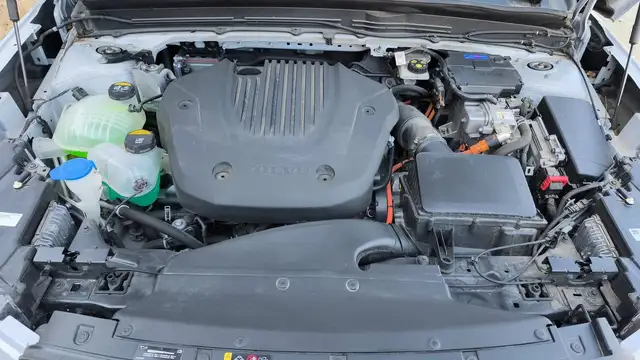 Volvo XC40 view 15