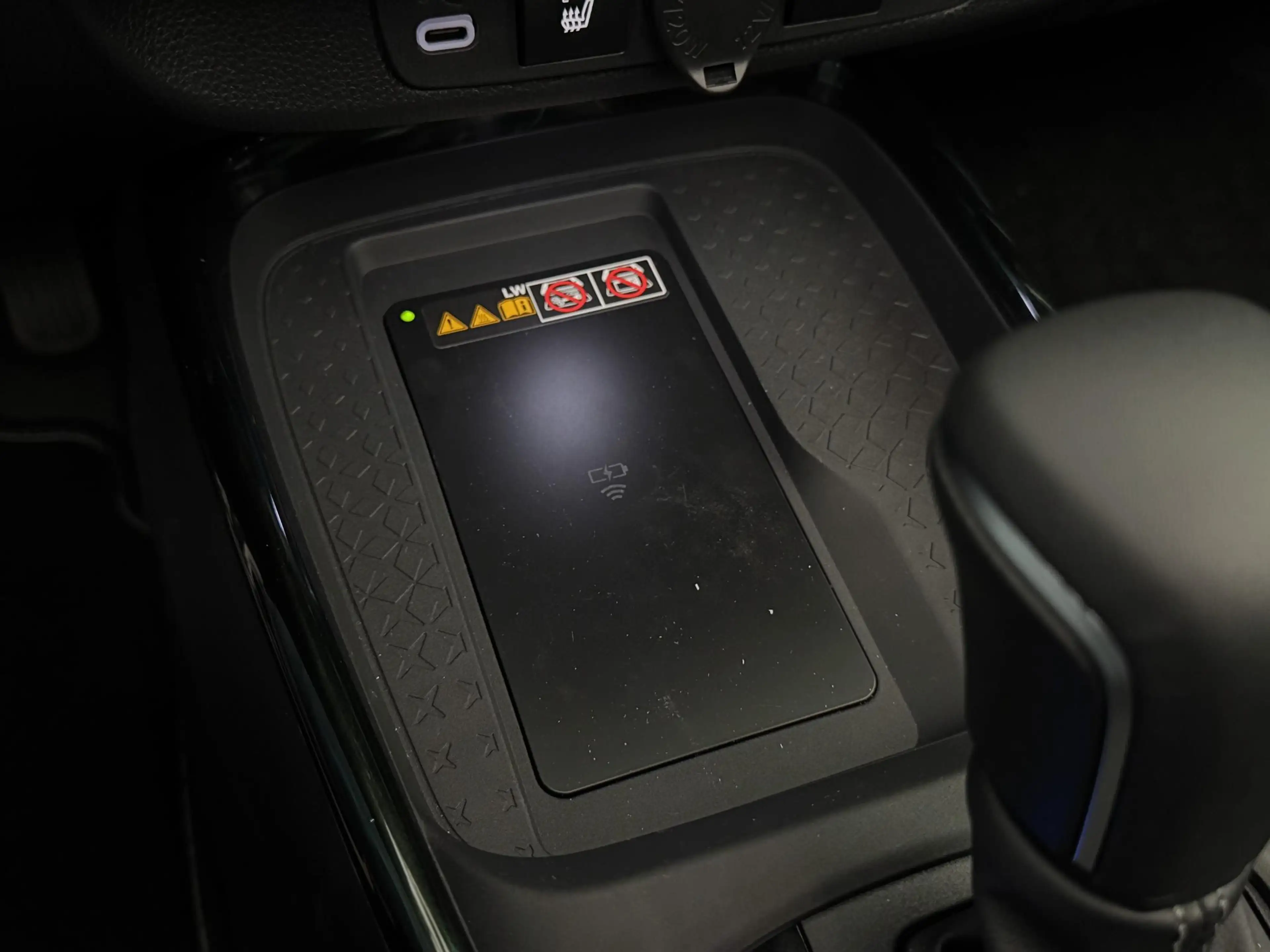 Toyota Aygo X Hybrid 115 envy JBL Audio | Nieuw!!| Elektrisch So — photo 31