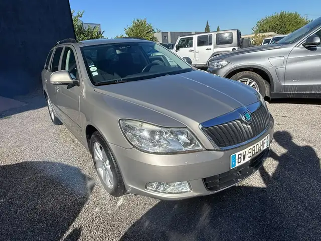 Skoda Octavia view 6