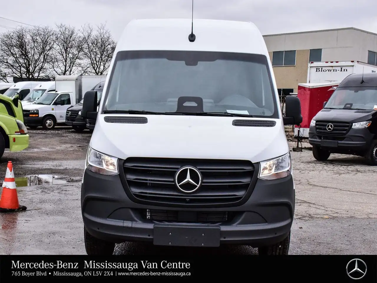 Mercedes-Benz Sprinter снимка Mercedes-Benz Sprinter
