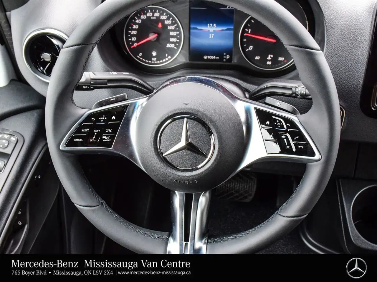 Mercedes-Benz Sprinter снимка Mercedes-Benz Sprinter