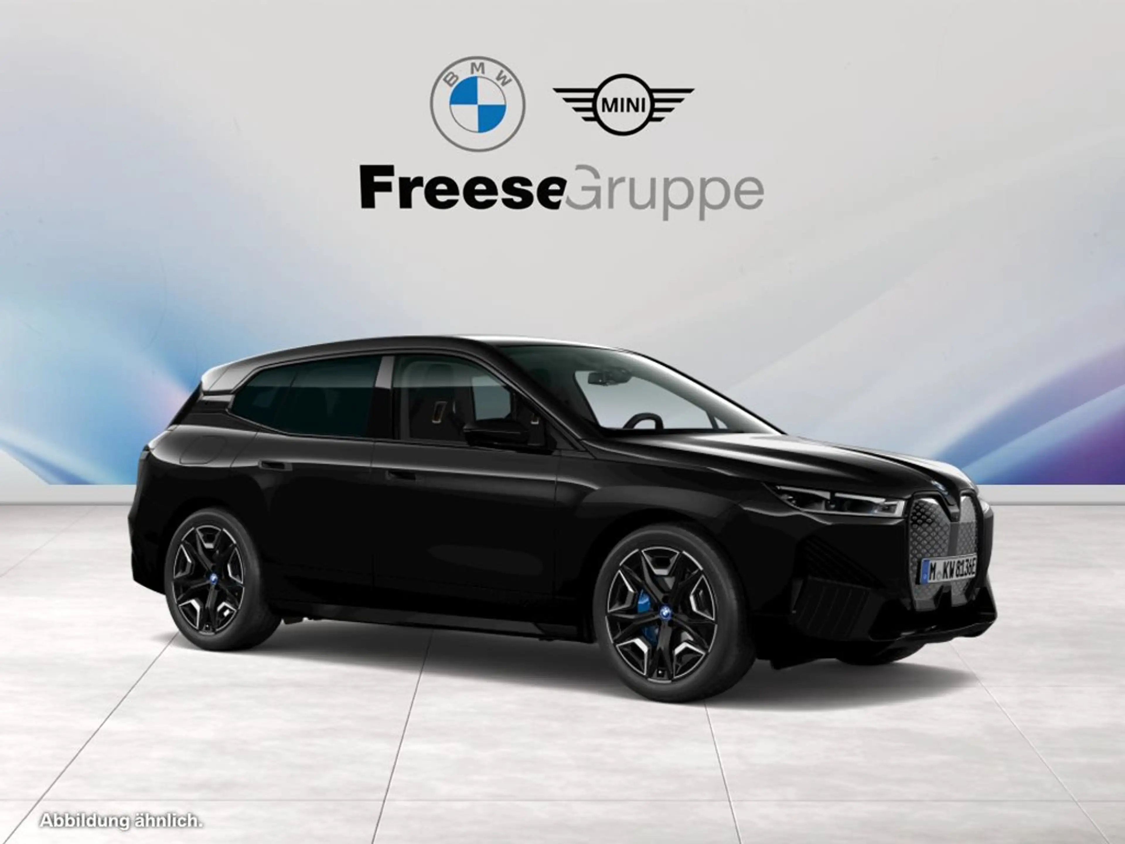 BMW iX xDrive50 — photo 9