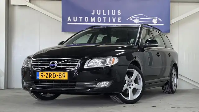 Volvo V70 1.6 T4 Nordic+ Trekhaak Volledig Onderhoud Leer Mo