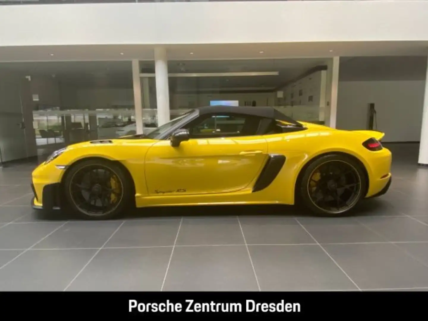 Porsche 718 Spyder RS*Weissach*Ceramic*Bose*Licht-Design Sárga - 2