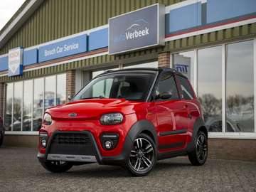 6 Plus X | Airco | Stuurbekrachtiging | Multimedia