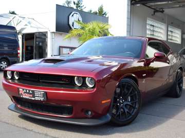 Challenger Automatik R/T Plus Scat Pack