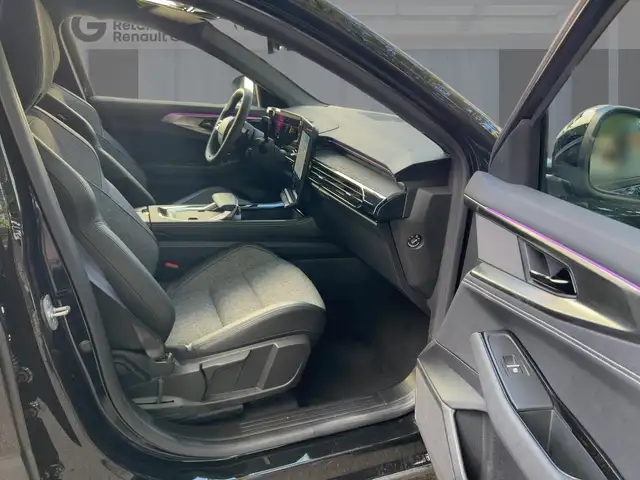 Renault Rafale view 8