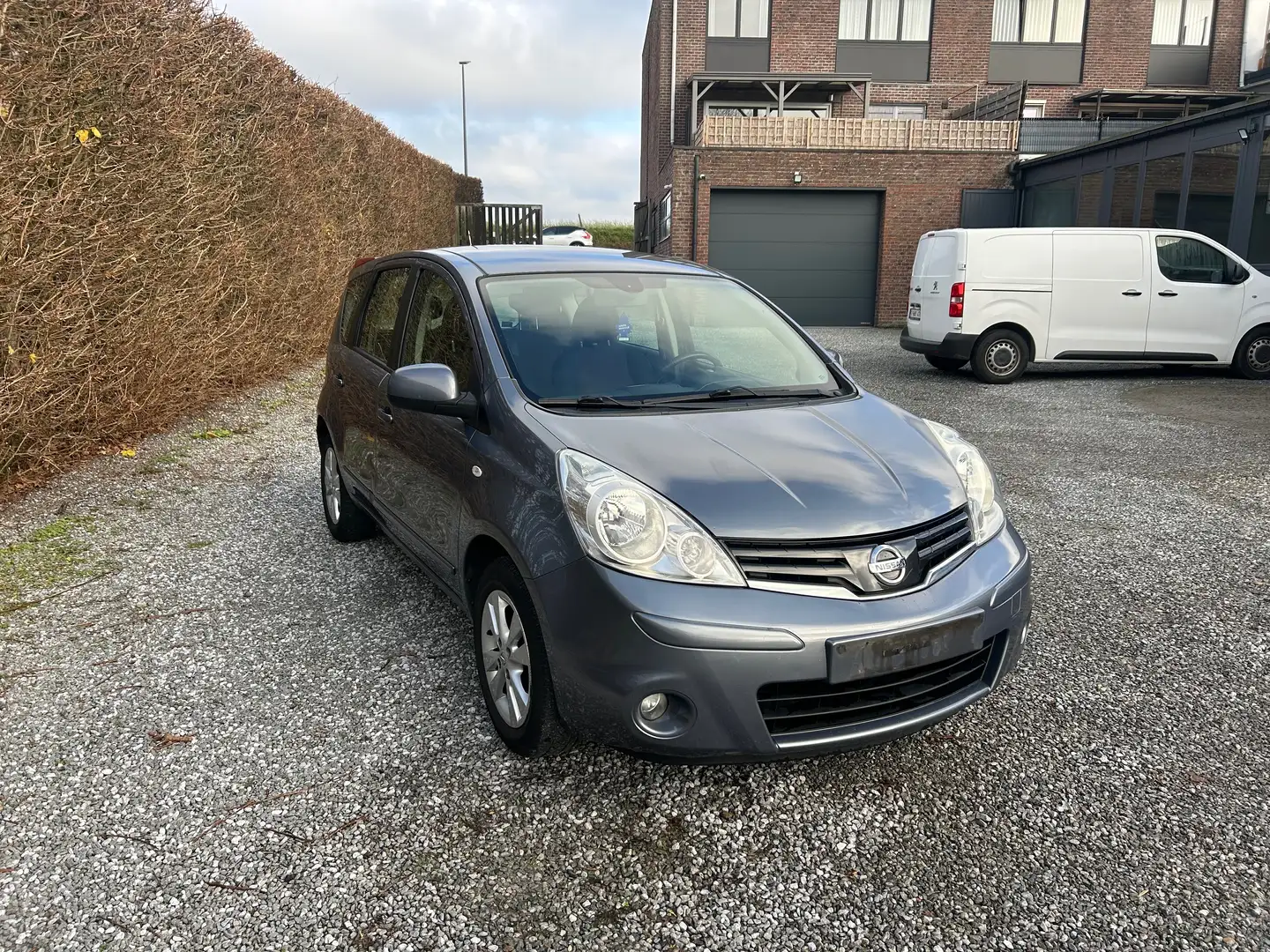 Nissan Note 1.4i/ GARANTIE 12MOIS/ CARPASS/ CT Gris - 1