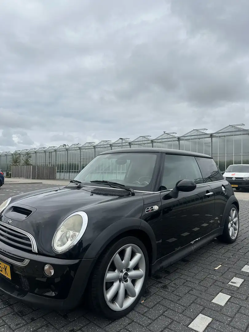 MINI Cooper S 1.6 Zwart - 1