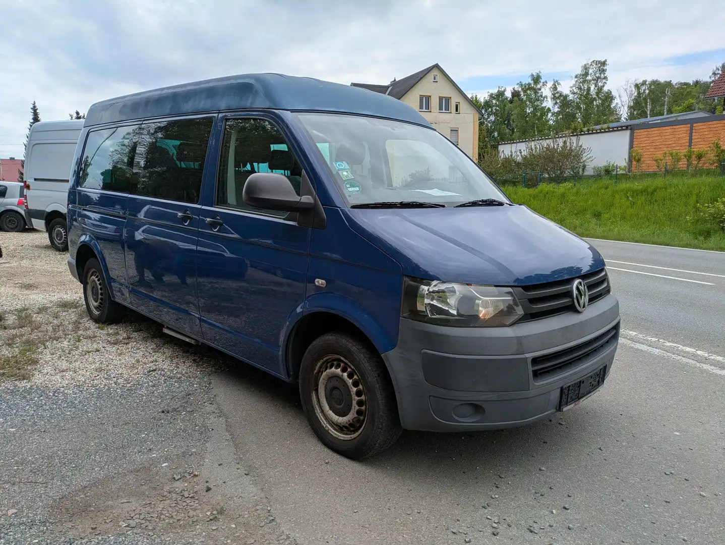 Volkswagen T5 Transporter Lang Hoch 2.0 TDI 7 Sitze Navi Blau - 1