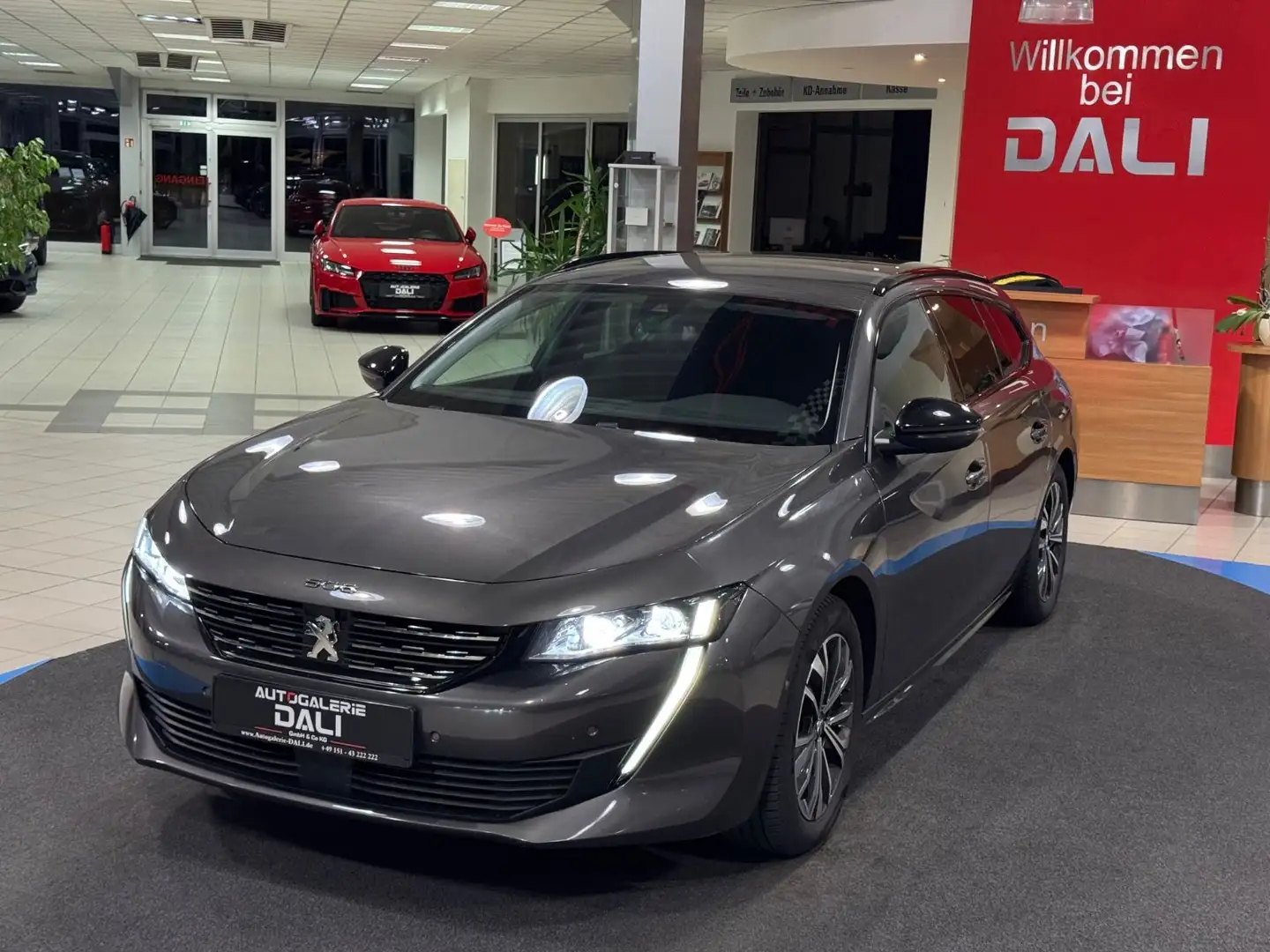 Peugeot 508 SW Allure Pack NAVI-KAMERA/360°-CARPLAY-LED- Gris - 1
