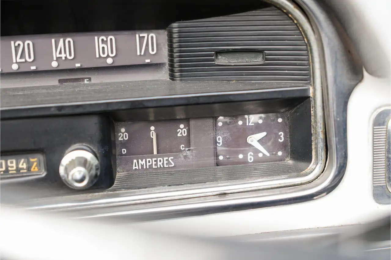 Peugeot 404 M0303, foto 11