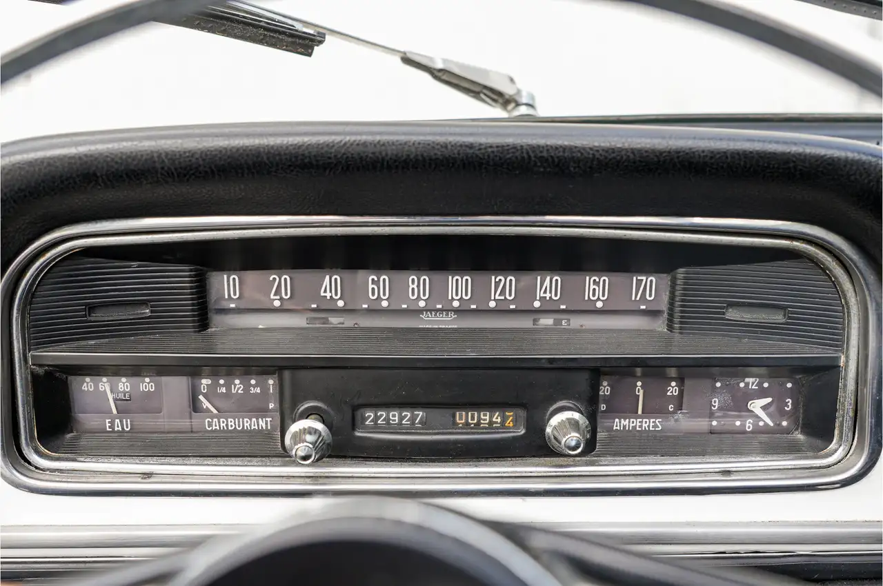 Peugeot 404 M0303, foto 9