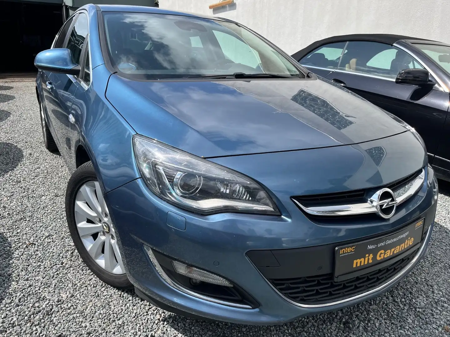 Opel Astra J Innovation*XENON*LKDHEIZ*NAVI*KLIMAAUT*S Blau - 2