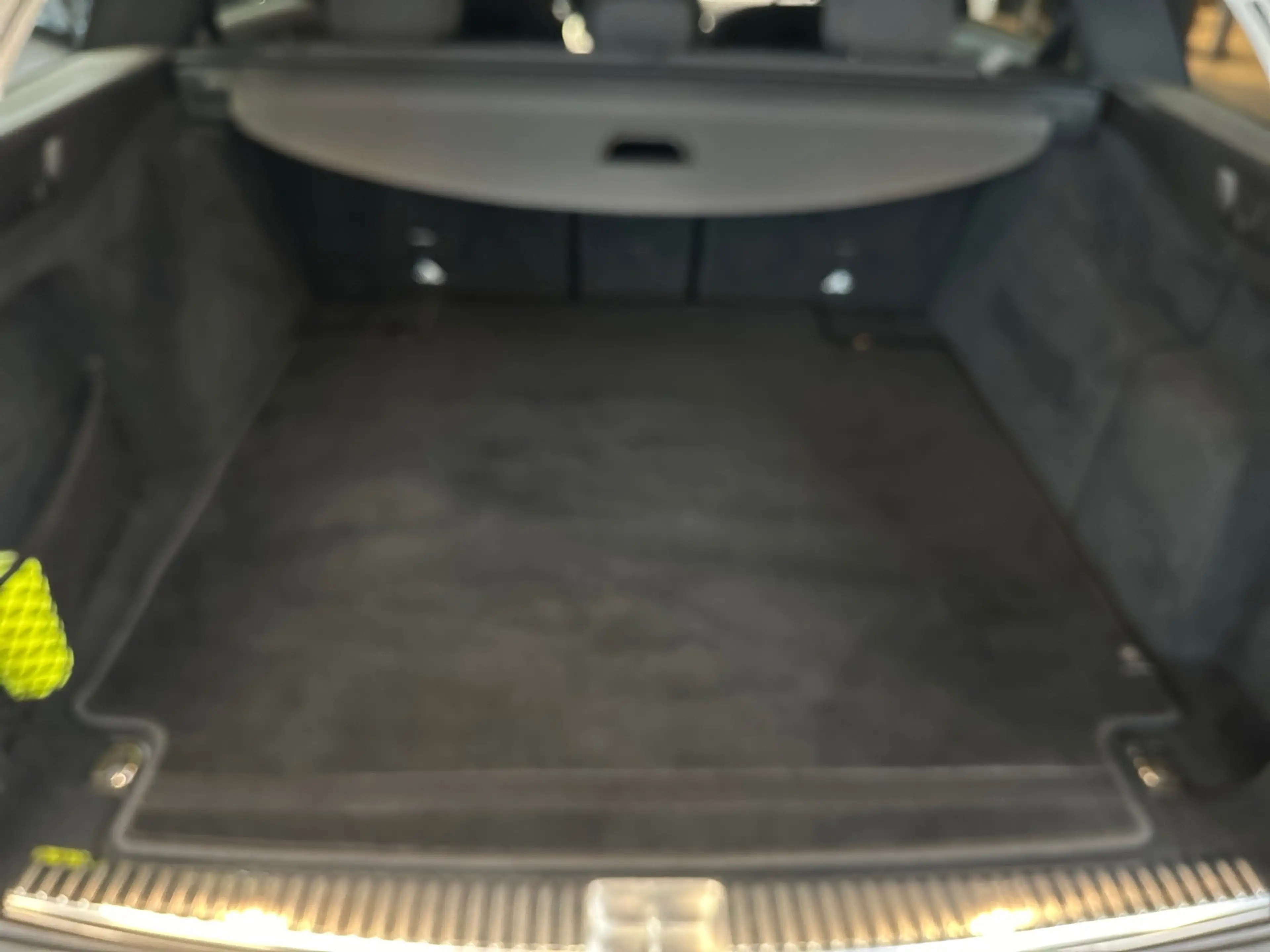 Mercedes-Benz E 200 d T AVANTGARDE+Burmester+AHK+LED+Navi+SHZ+ — photo 7