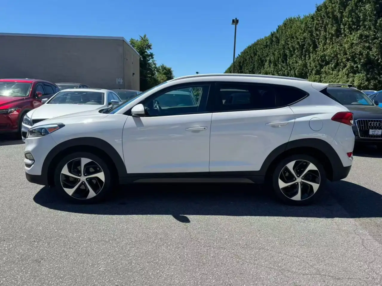 Hyundai TUCSON снимка Hyundai TUCSON